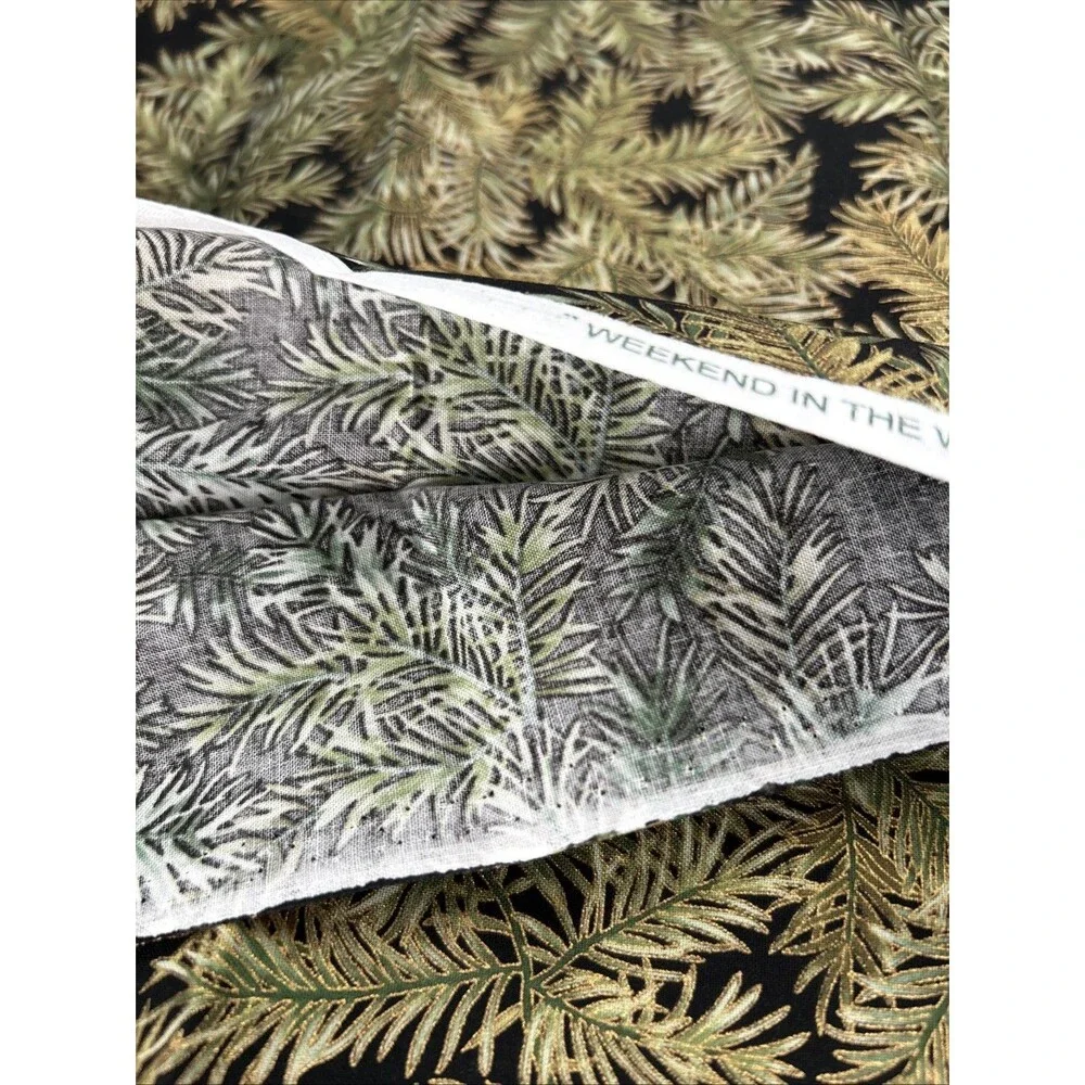 Hoffman Cotton Quilting Fabric Pine Bough Weekend in the Woods 1/2 Yd Gold Trim